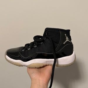 Jordan 11 size 6Y